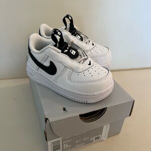 Nike Kids White and Black Sneakers